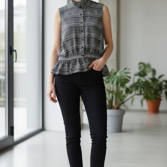 Alice Ritter BROOKLYN Tops - Sleeveless Black and White Blouse